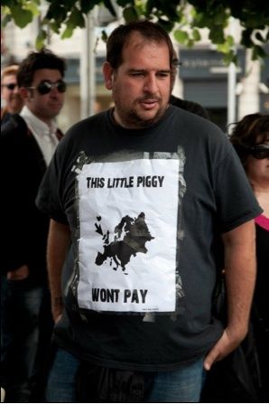 This little PIGGY wont pay